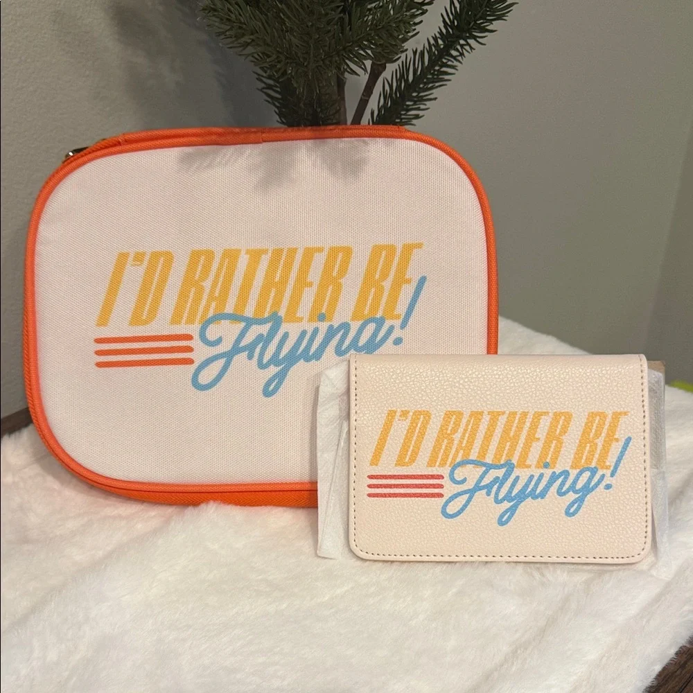 Ban.do Mobile Desk Pouch and Passport Holder Set I'd Rather‎ Be Flying NEW
